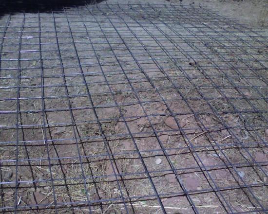 Construction d'un radier: ferraillage avec des mailles de 20*20